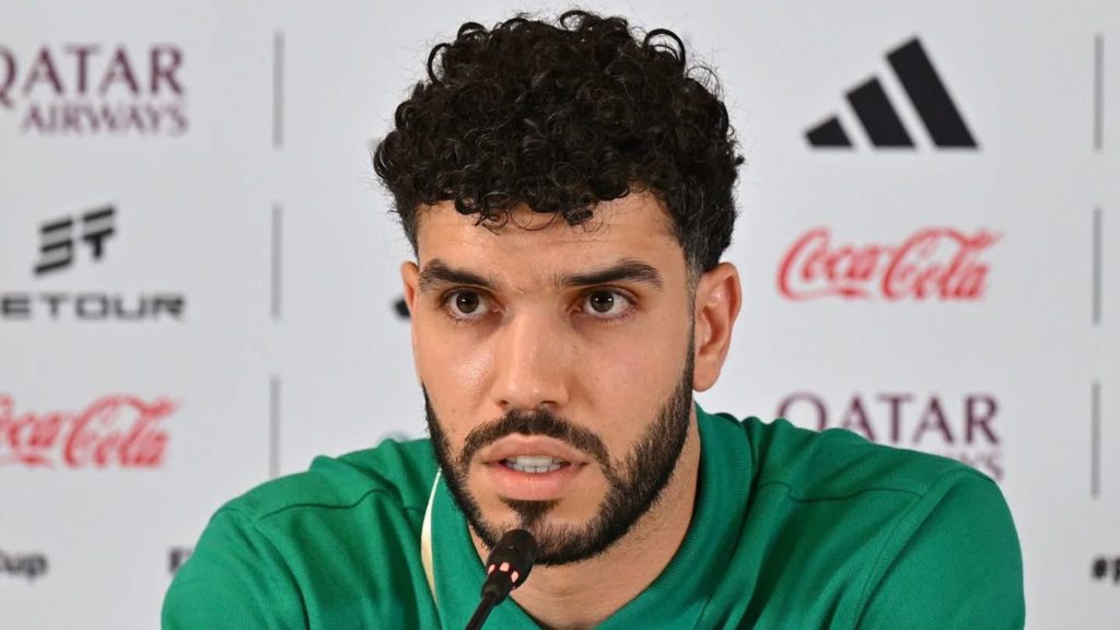 أزارو يكشف موقفه من العودة للدوري المصري