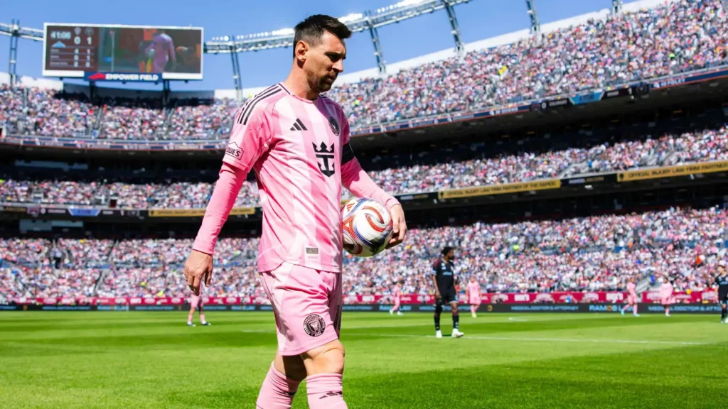 ليونيل ميسي