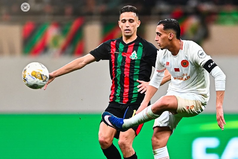 الجيش الملكي يحسم القمة أمام بركان ويضع قدمًا في النهائي