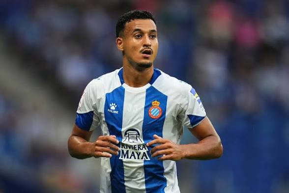 جدل واسع بعد حادثة عنصرية في مباراة عمر الهلالي ببرشلونة