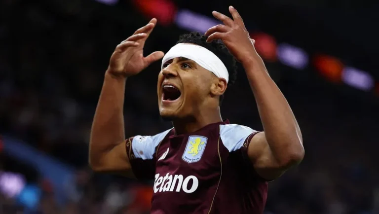أستون فيلا وفرايبورغ يبلغان نهائي الدوري الأوروبي