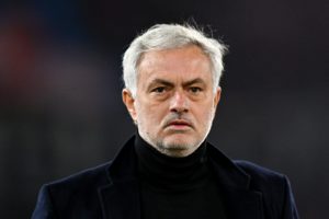 مورينيو يحسم موقفه من تدريب ريال مدريد الاسباني