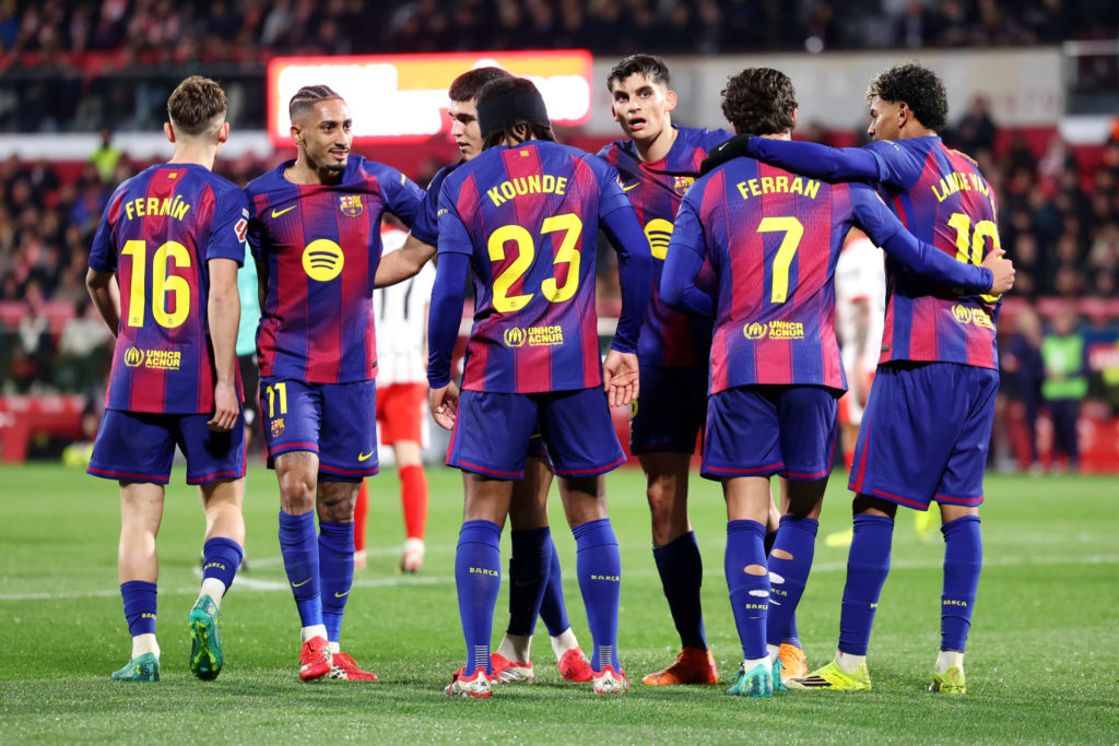 برشلونة يدخل سباق التعاقد مع نجم لتعزيز خط الدفاع