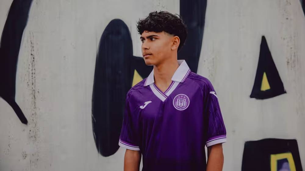 أندرلخت يؤمّن مستقبل موهبته المغربية سليم بن علي