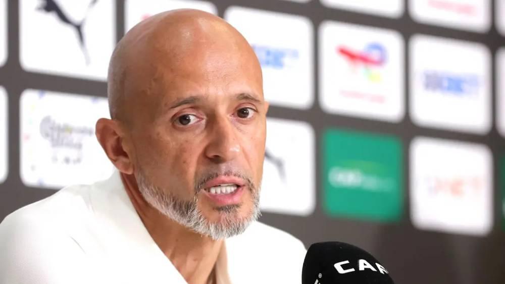 تصريح مثير من مدرب سان داونز بعد الفوز على الجيش في نهائي الأبطال