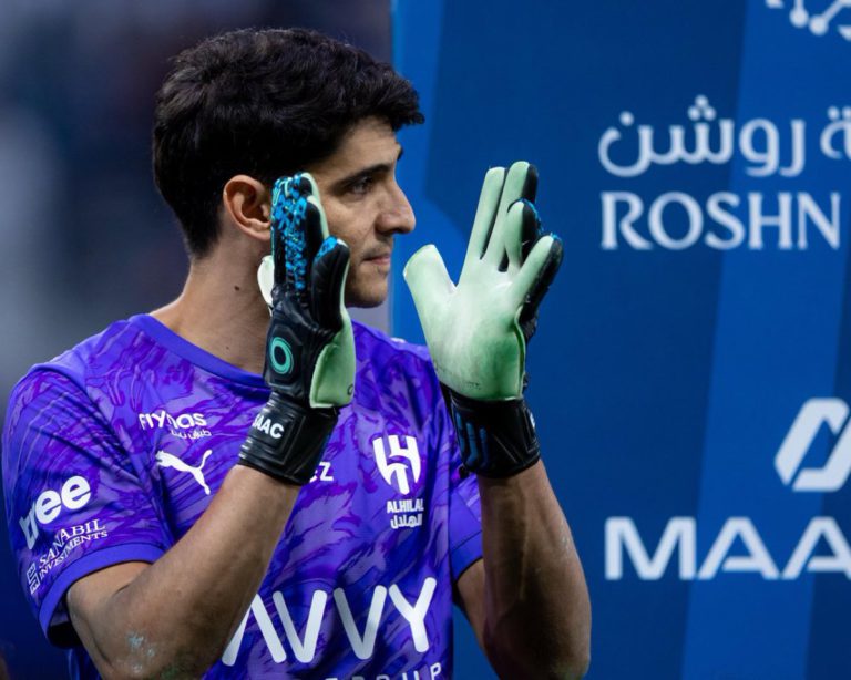 عشاق بونو .. توقيت نهائي كأس ملك السعودية بين الهلال والخلود والقنوات الناقلة