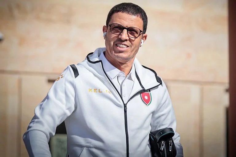 مدرب الأردن يستحضر إنجازات العرب قبل مونديال 2026