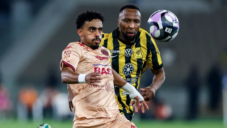 يوسف النصيري يضيع الفرص.. والاتحاد يكتفي بالتعادل أمام الخلود