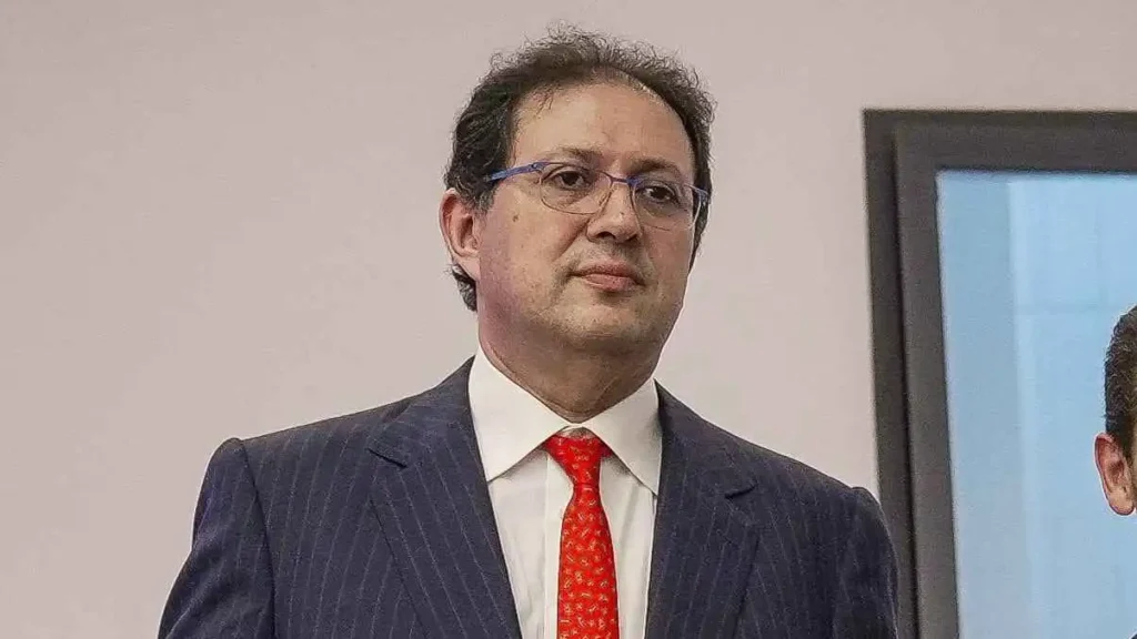 أيت منا يحلم بالفوز على الرجاء قبل مغادرة الوداد