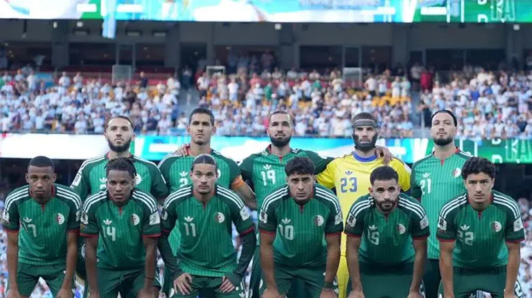حكم أوروبي مخضرم يقود قمة مصيرية بين الجزائر والأردن في كأس العالم