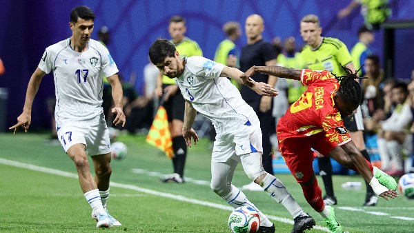 الكونغو الديمقراطية تقلب الطاولة على أوزبكستان وتخطف بطاقة تاريخية في كأس العالم 2026