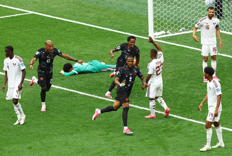 كندا تسحق قطر بسداسية نظيفة في كأس العالم 2026