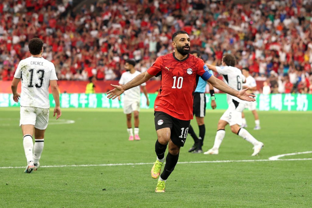 منتخب مصر يحقق فوزا تاريخيا أمام نيوزيلندا ويتصدر مجموعته في المونديال