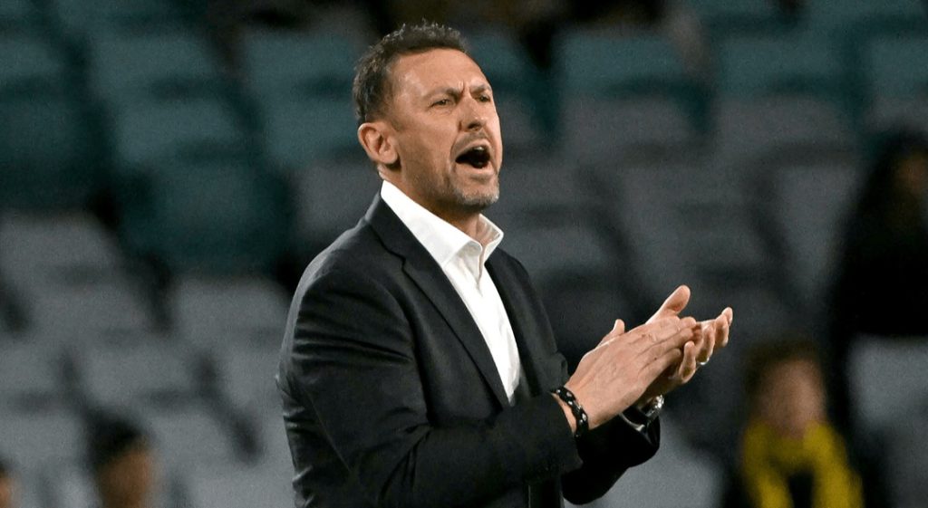 أستراليا تحسم مستقبل مدربها قبل مواجهة تركيا في كأس العالم