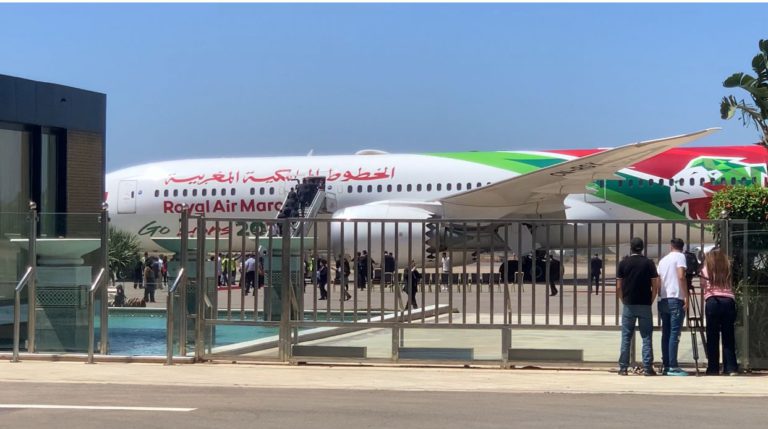 المنتخب المغربي يشد الرحال نحو أمريكا وفوزي لقجع أول الحاضرين