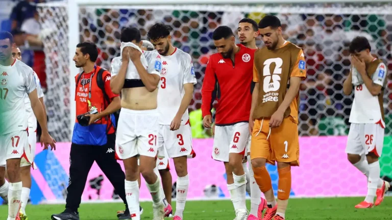 بعد فضيحة المونديال.. اتحاد الكرة التونسي يرفض الاستقالة