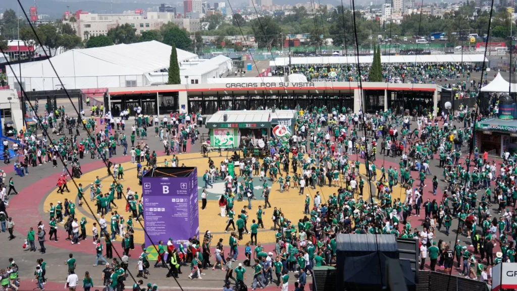 اشتباكات وفوضى خارج ملعب افتتاح كأس العالم 2026 في مكسيكو سيتي