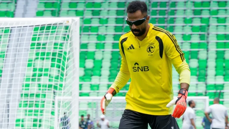 نظارات غامضة في تدريبات السعودية تثير التساؤلات قبل كأس العالم