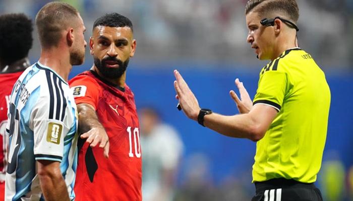 المصري أمين عمر يروي تفاصيل الأيام الصعبة للحكم ليتكسير بعد مباراة مصر والأرجنتين