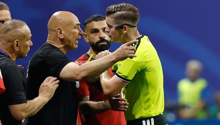 الاتحاد المصري يكشف حقيقة تقدمه باحتجاج ضد حكم مباراة الفراعنة والأرجنتين في كأس العالم