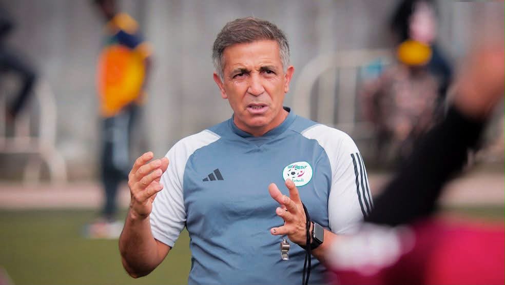تصريح مثير من مدرب المنتخب الجزائري النسوي عن الفريق الوطني المغربي