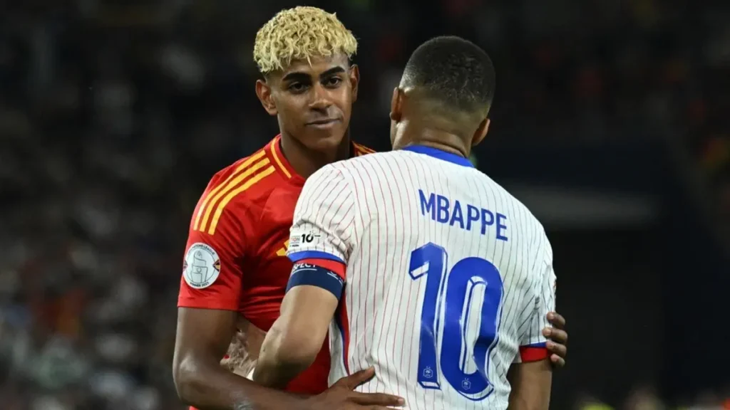 موعد مباراة فرنسا وإسبانيا في كأس العالم والقنوات الناقلة