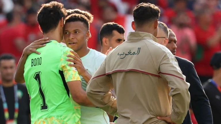 بونو يبوح بالسر.. كيف خدع مبابي وتصدى لركلة الجزاء أمام فرنسا؟ (فيديو)