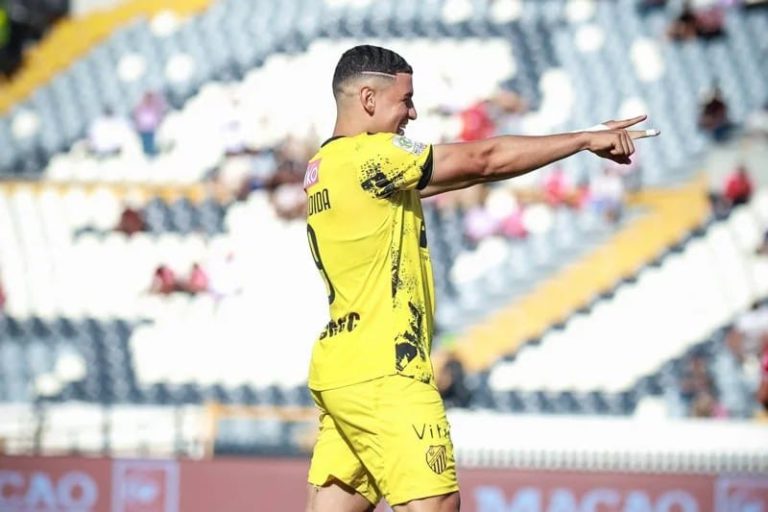 الأهلي المصري يحسم صفقة سفيان بنجديدة قادمًا من المغرب الفاسي