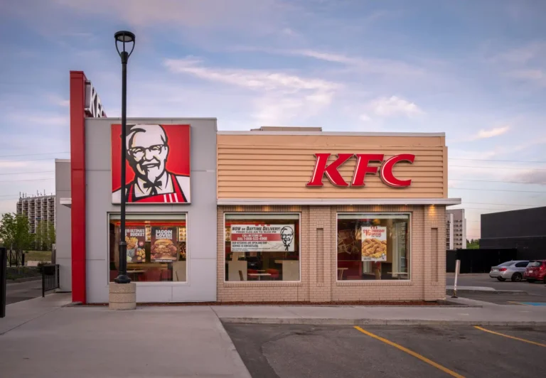 قبل مباراة المغرب وفرنسا.. KFC فرنسا تثير غضب المغاربة بتدوينة مستفزة