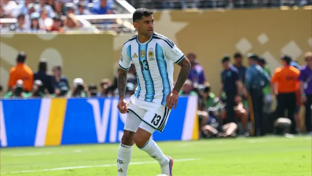 إنتر ميلان يستغل أزمة برشلونة ويقترب من الظفر بنجم الأرجنتين