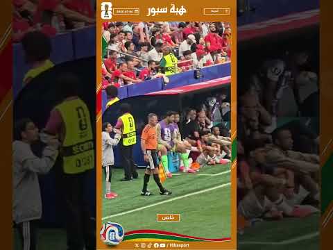 رحيمي يتكئ على التكناوتي والأخير يتحسر على كرة ضائعة