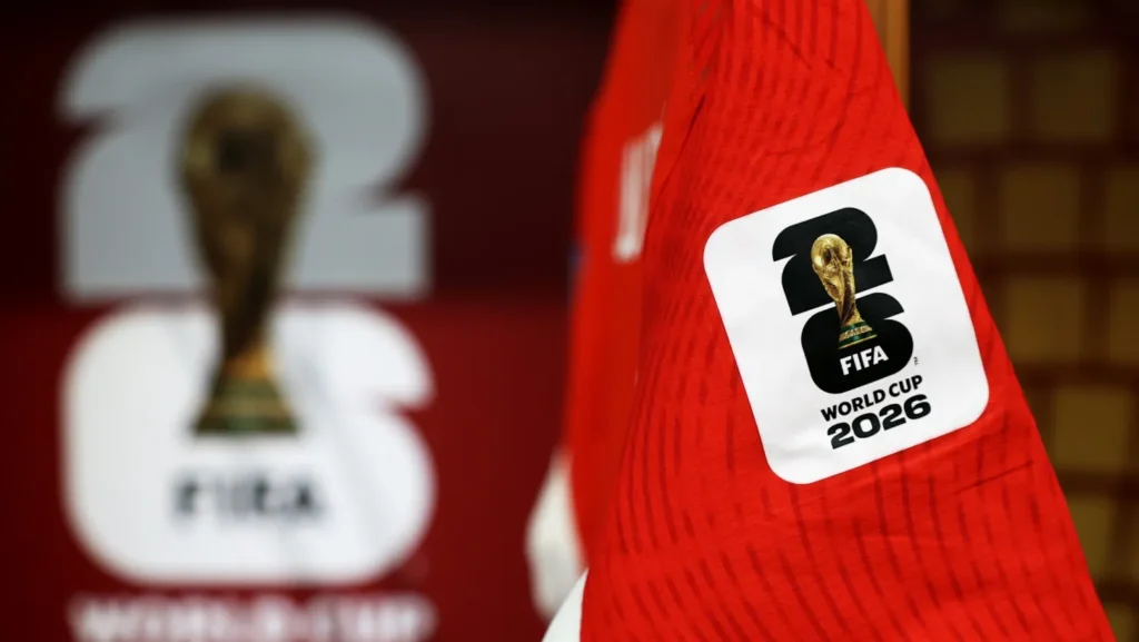 باعتراف الفيفا.. مونديال 2026 يواجه آفة خطيرة خارج المستطيل الأخضر