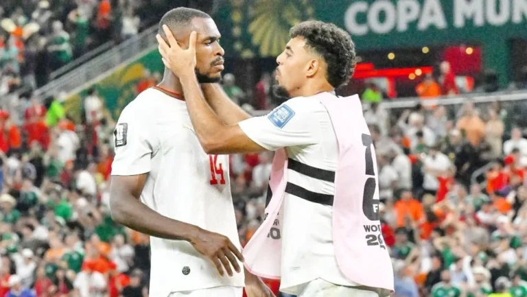 مفاتيح الفوز على كندا.. نجم المغرب السابق يكشف خطة العبور إلى ربع النهائي