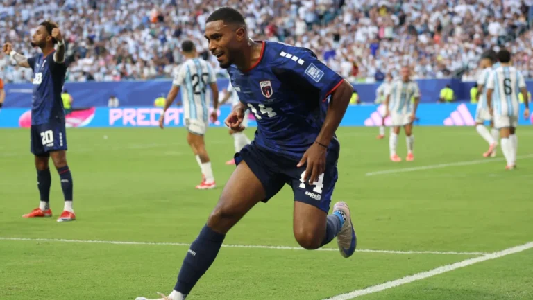 الرأس الأخضر تصدم الأرجنتين بإنجاز غاب 88 عاما في كأس العالم
