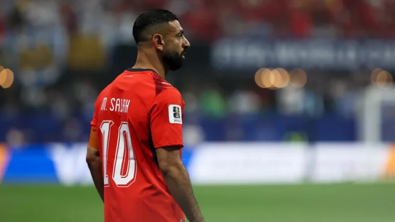 محمد صلاح وبشكتاش.. تصريحات متضاربة تزيد الغموض حول الصفقة