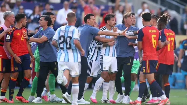 هل أصبحت الأرجنتين الفريق الأكثر كراهية بعد أحداث نهائي المونديال ؟"