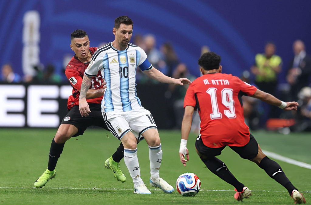 مباراة الأرجنتين و مصر.. ردة فعل ميسي بعد هدف ياسر إبراهيم (فيديو)