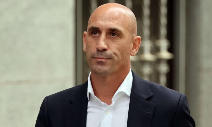رئيس الاتحاد الإسباني السابق يكشف دور المغرب في فوز ملف مونديال 2030