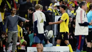بن سبعيني يدفع ثمن تدخله على صيباري.. عقوبة صارمة من الاتحاد الألماني