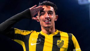 المغرب الفاسي يتعاقد مع أمين الفارسي في أولى صفقات الميركاتو الصيفي