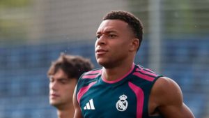 مبابي يوجه رسالة قوية لجماهير ريال مدريد ويعد بالألقاب هذا الموسم