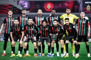 خاص .. طارئ يغيب نجم الجيش الملكي عن التداريب