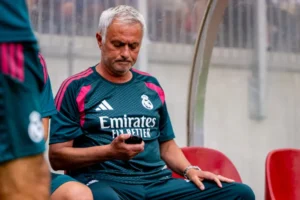 ريال مدريد يجمد خطة التعاقد مع بديل رودري