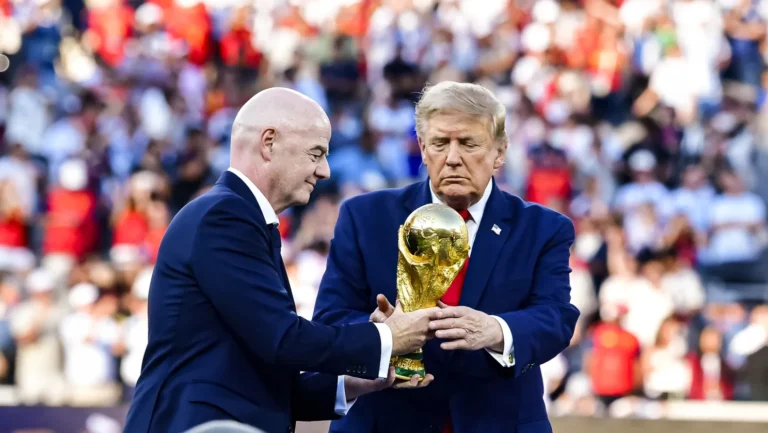 ترامب يتمسك بإنفانتينو رغم تصاعد الخلافات داخل الفيفا