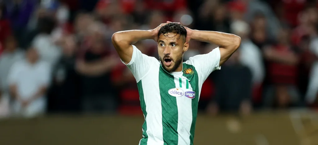 والد يوسف بلايلي يرد بقوة على جمال بلعمري ومولودية الجزائر