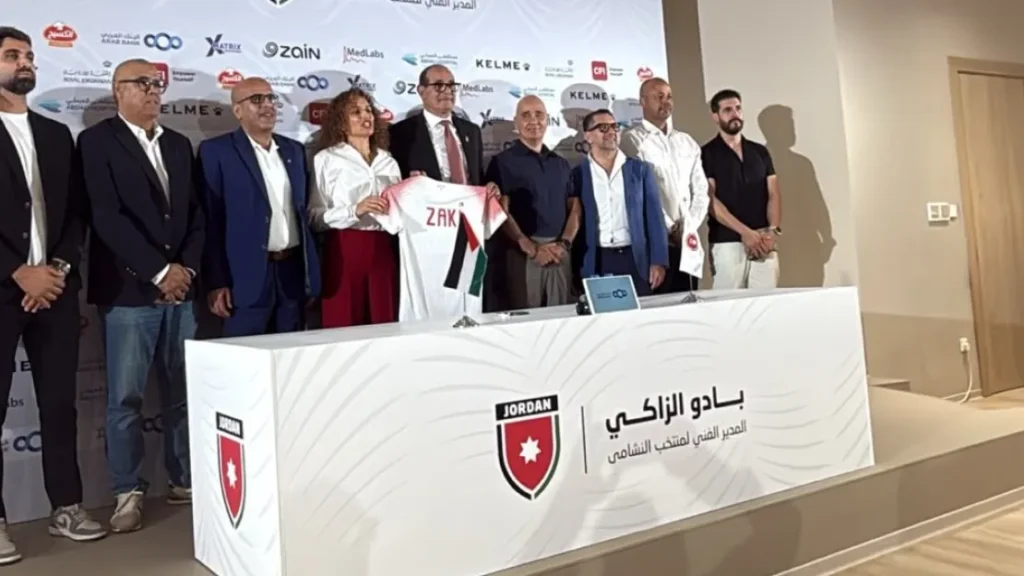 بادو الزاكي يبدأ مهمته مع الأردن وسط ضغط لتحقيق إنجاز آسيوي جديد