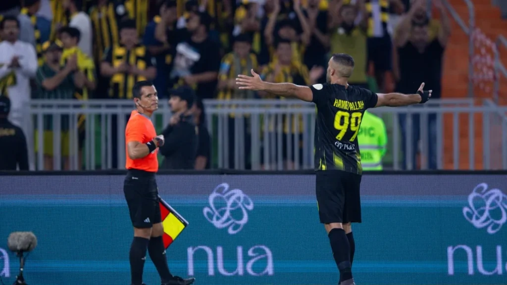 عبد الرزاق حمد الله في مواجهة النصر من جديد