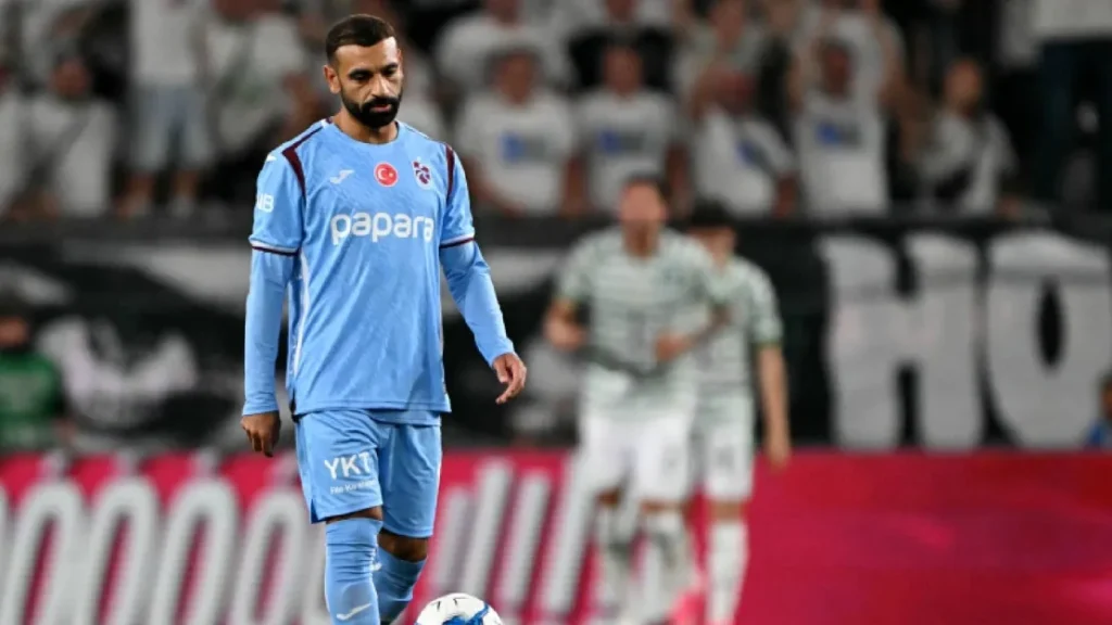 محمد صلاح يخرج عن صمته برسالة هامة لجماهير طرابزون