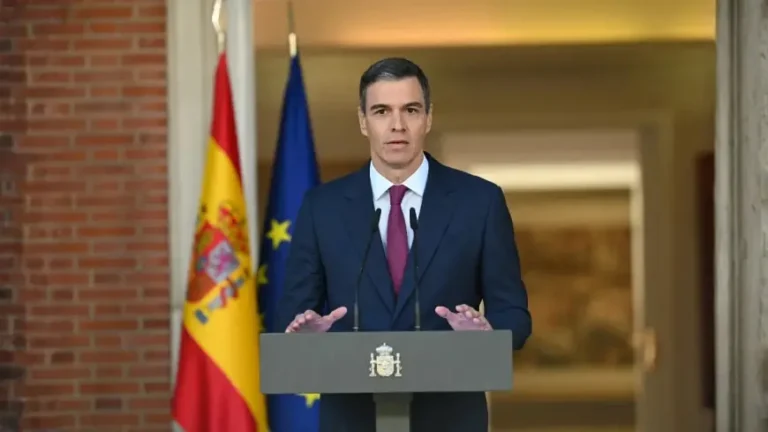 سانشيز يتحدى المغرب ويعلن تحرك إسبانيا لاستضافة نهائي مونديال 2030