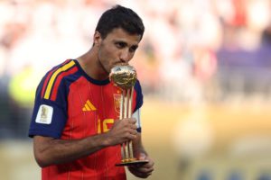 رودري يوجه أول رسالة بعد انضمامه إلى برشلونة ويكشف أهدافه مع الفريق